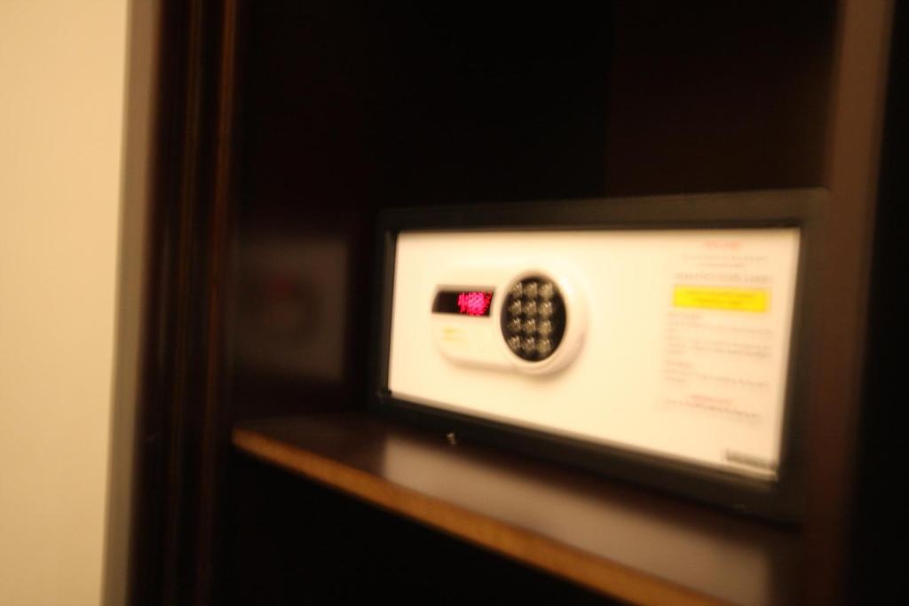 Rest Night Serviced Apartments- AlHamra - One-Bedroom Apartment