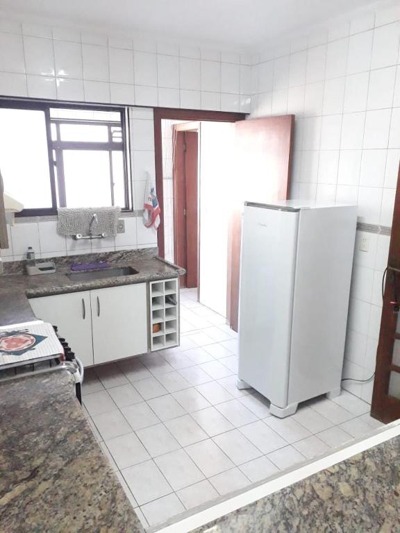  Apartamento 1 dorm na praia do Boqueirão em Santos