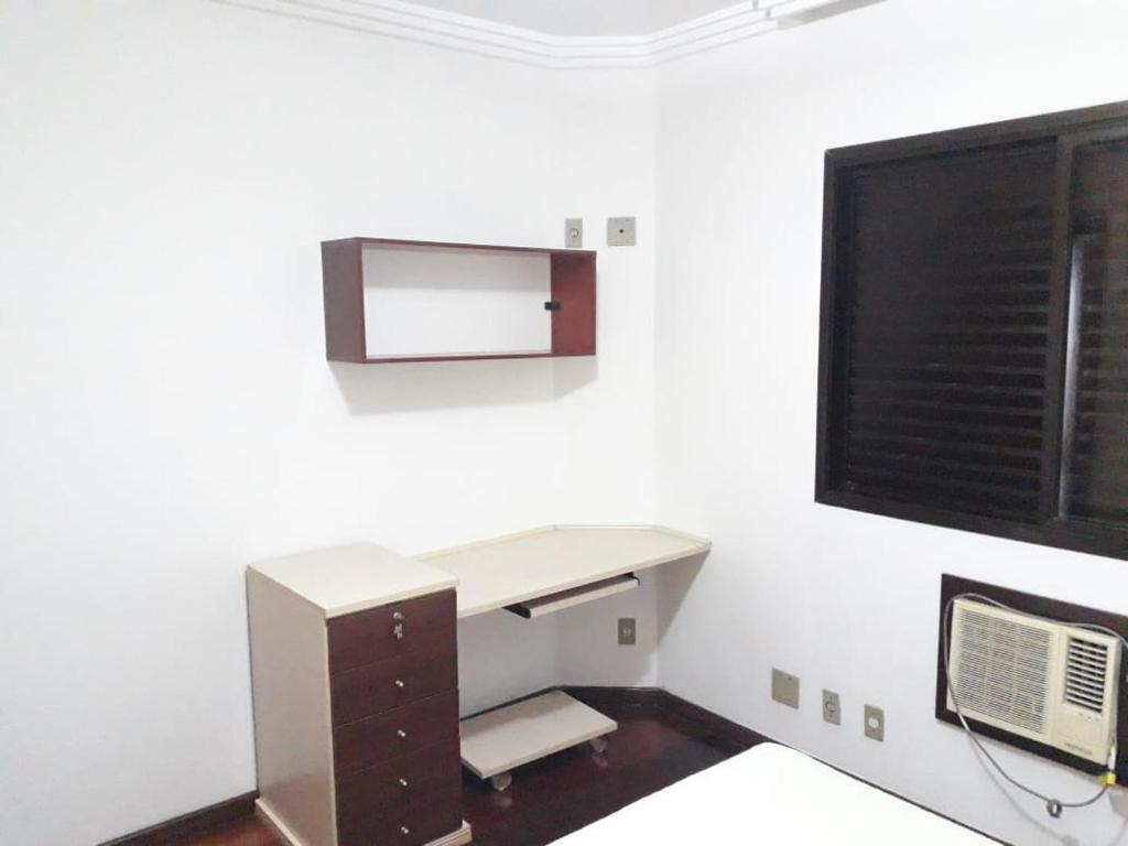  Apartamento 1 dorm na praia do Boqueirão em Santos