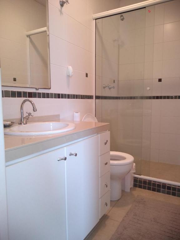  Apartamento de 2 quartos a 3 minutos a pé da praia de Cachoeira de Bom Jesu com águas calmas