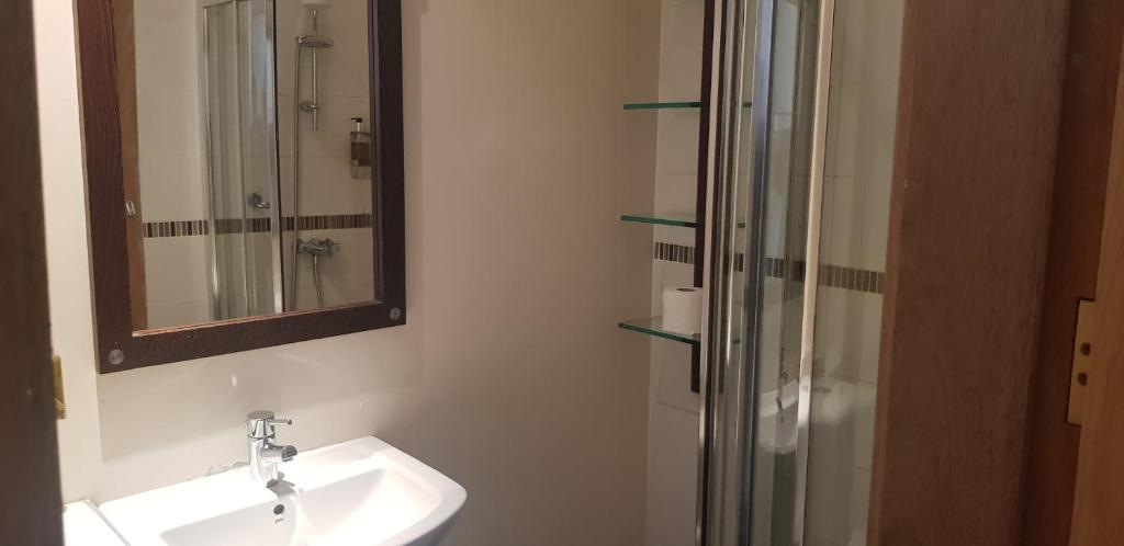 Aberdeen House - Resim 15