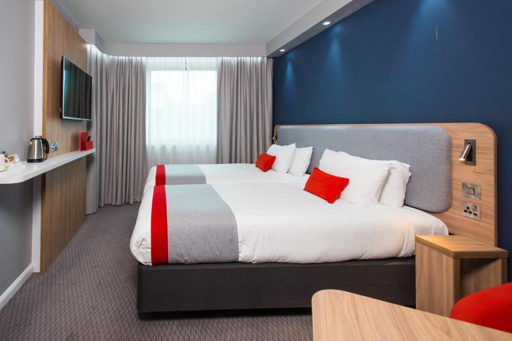 
Standard Twin Room with Free Hot Breakfast
