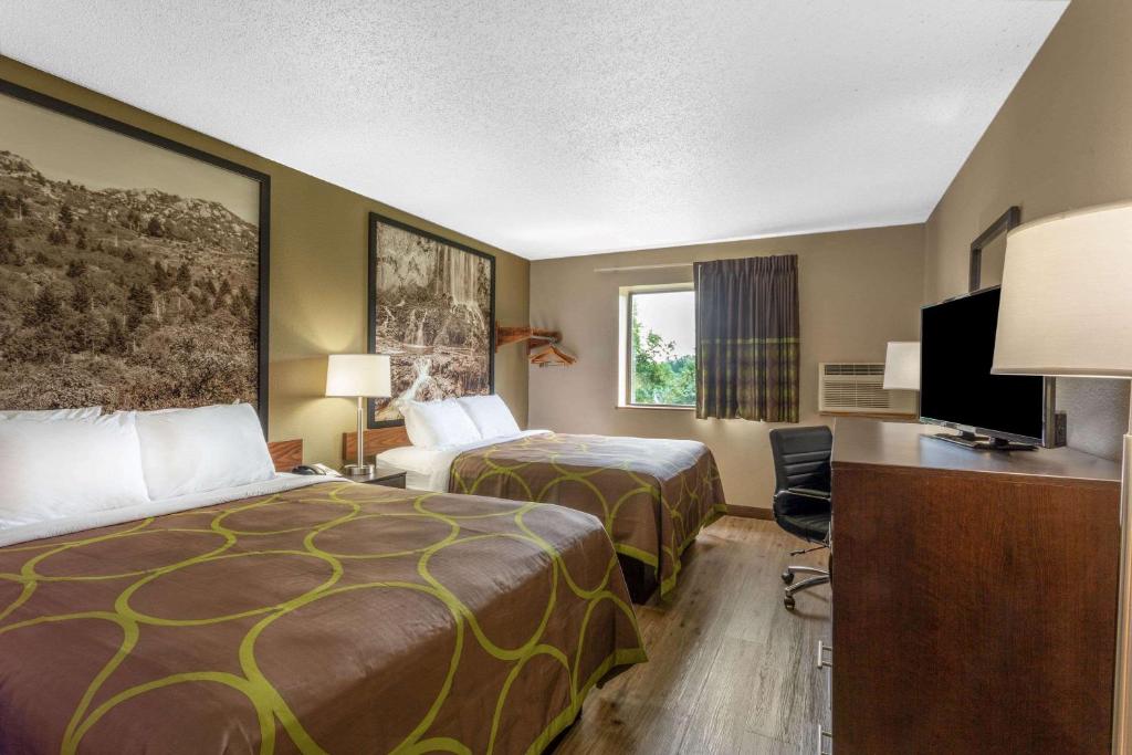 Super 8 by Wyndham Abingdon VA - Chambre Queen Avec Deux Lits Queen - Non-fumeur