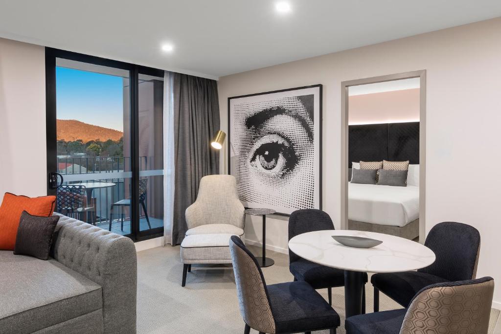 Deco Hotel Canberra - Resim 19