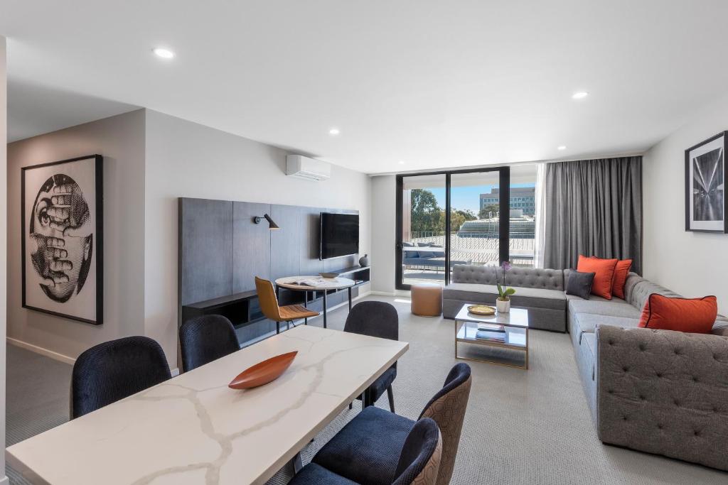 Deco Hotel Canberra - Resim 5