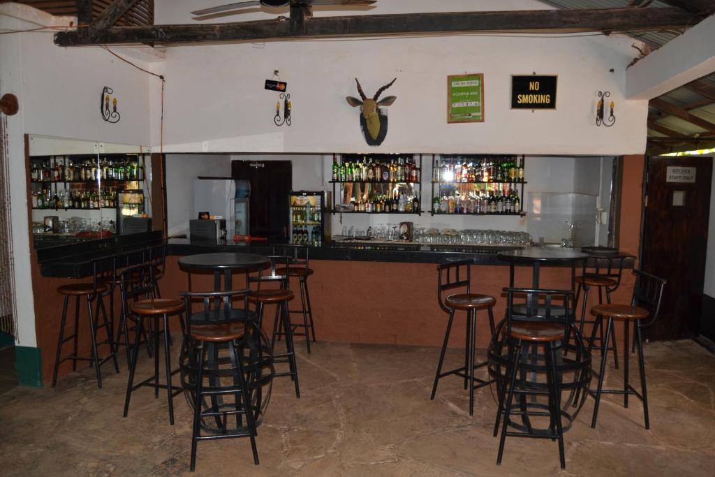 Lounge nebo bar v ubytování Impala Safari Lodge