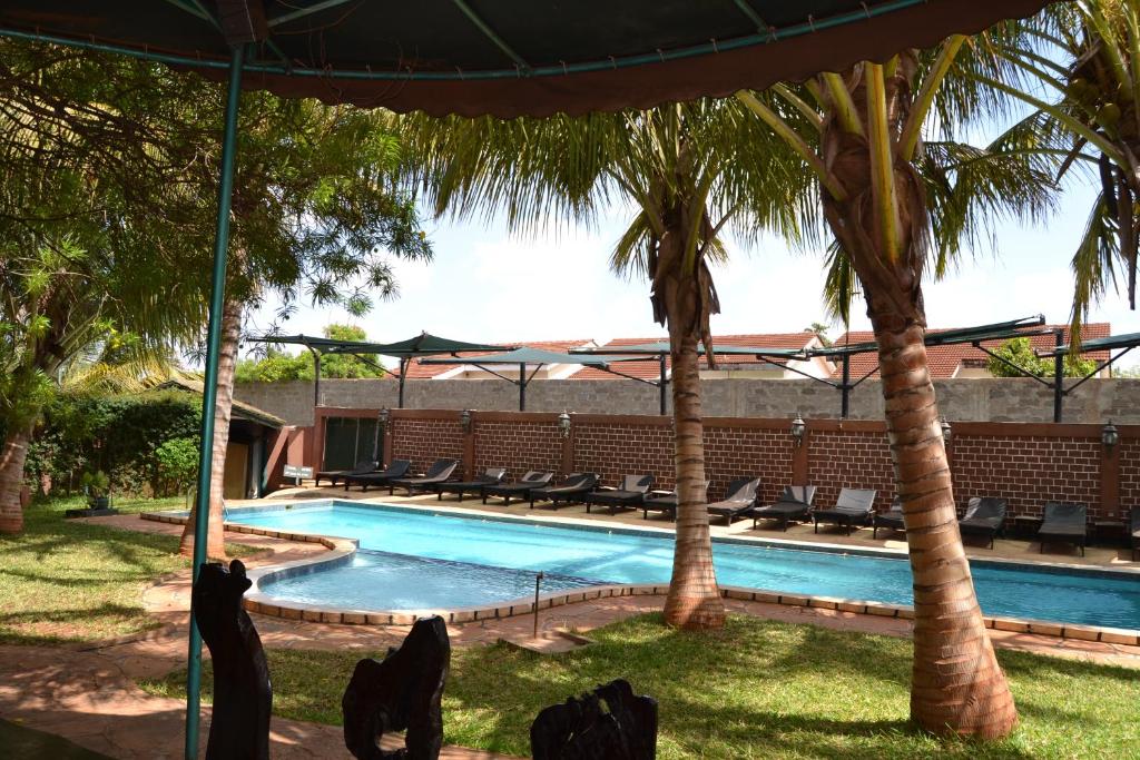 Bazén v ubytování Impala Safari Lodge nebo v jeho okolí