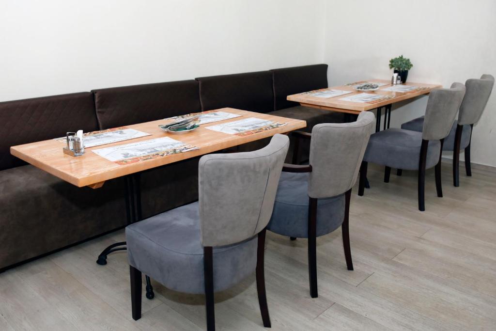 Posezení v ubytování Wellness Hotel Laroba