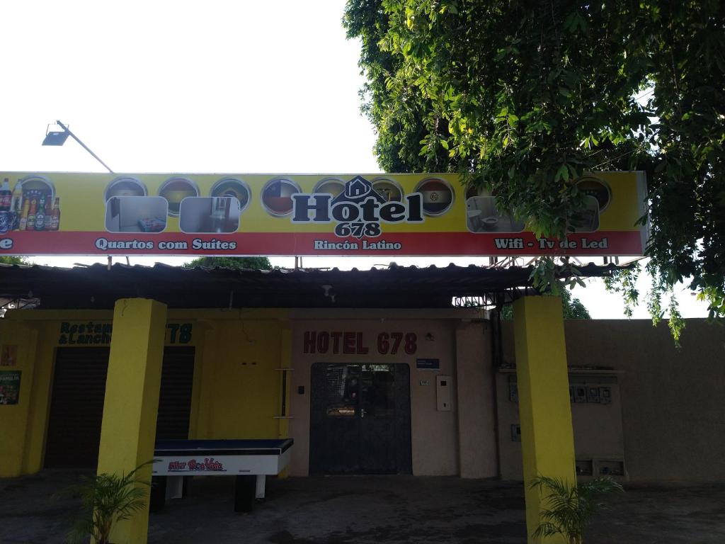  Hotel 678