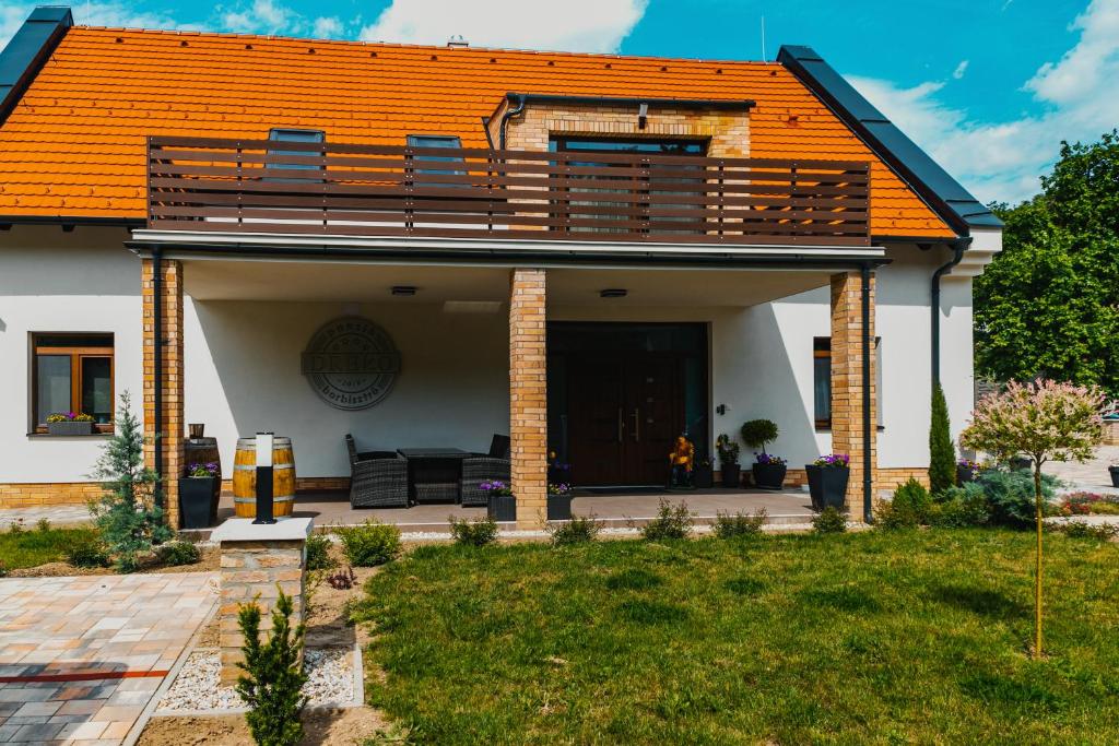 Budova, kde se bed and breakfast nachází