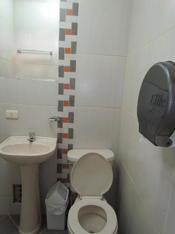Koupelna v ubytování Hotel Colquewasi
