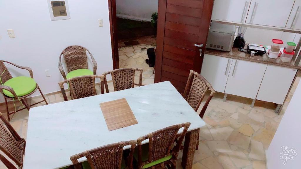  Apartamento em Maracajaú Beira Mar