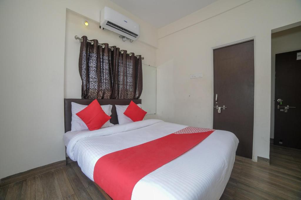 Postel nebo postele na pokoji v ubytování Hotel Shelter