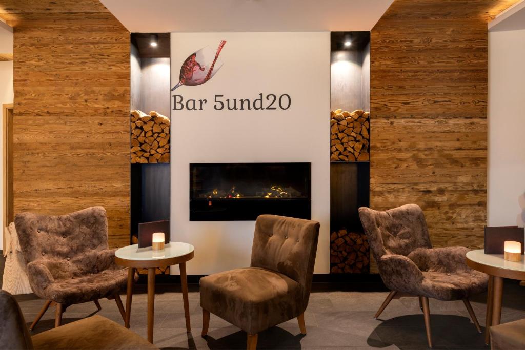 Posezení v ubytování Kohlers Hotel Engel
