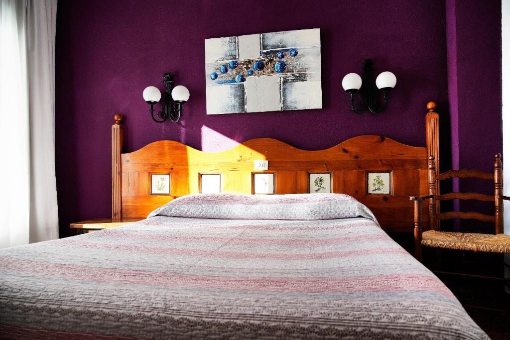 Postel nebo postele na pokoji v ubytování Hotel La Burna Panoràmic