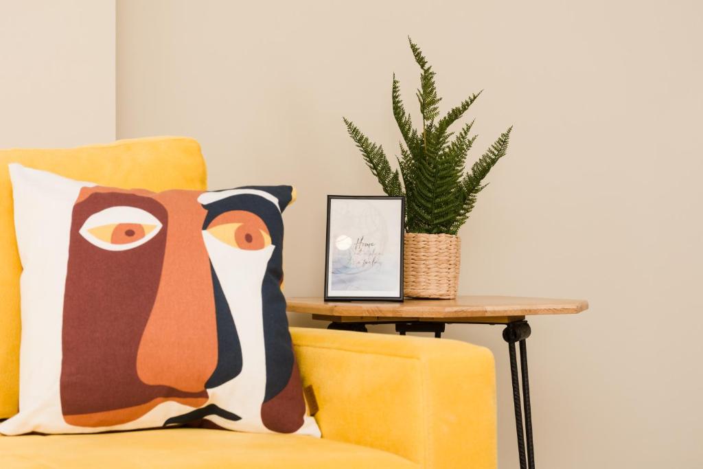 Urban Residence Apartments - One-Bedroom Apartment
