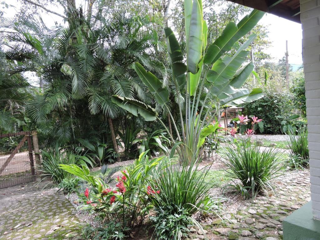  Casa arejada perto da praia no Condominio! wifi 120m