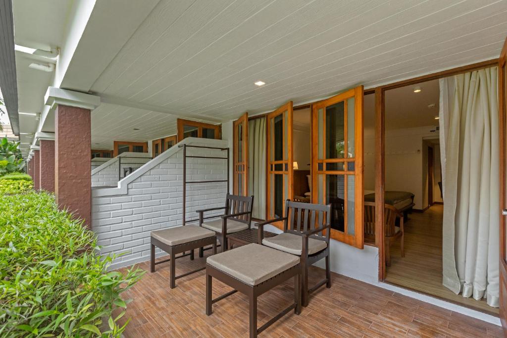 Sunprime Kamala Beach - 4