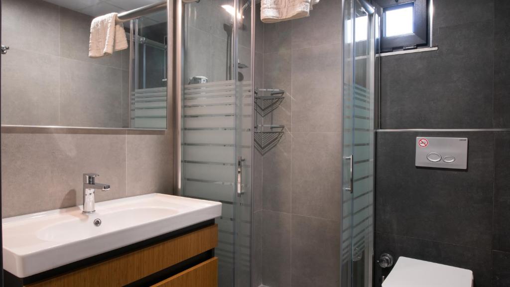 OPERA SUITES Apart Hotel - 13