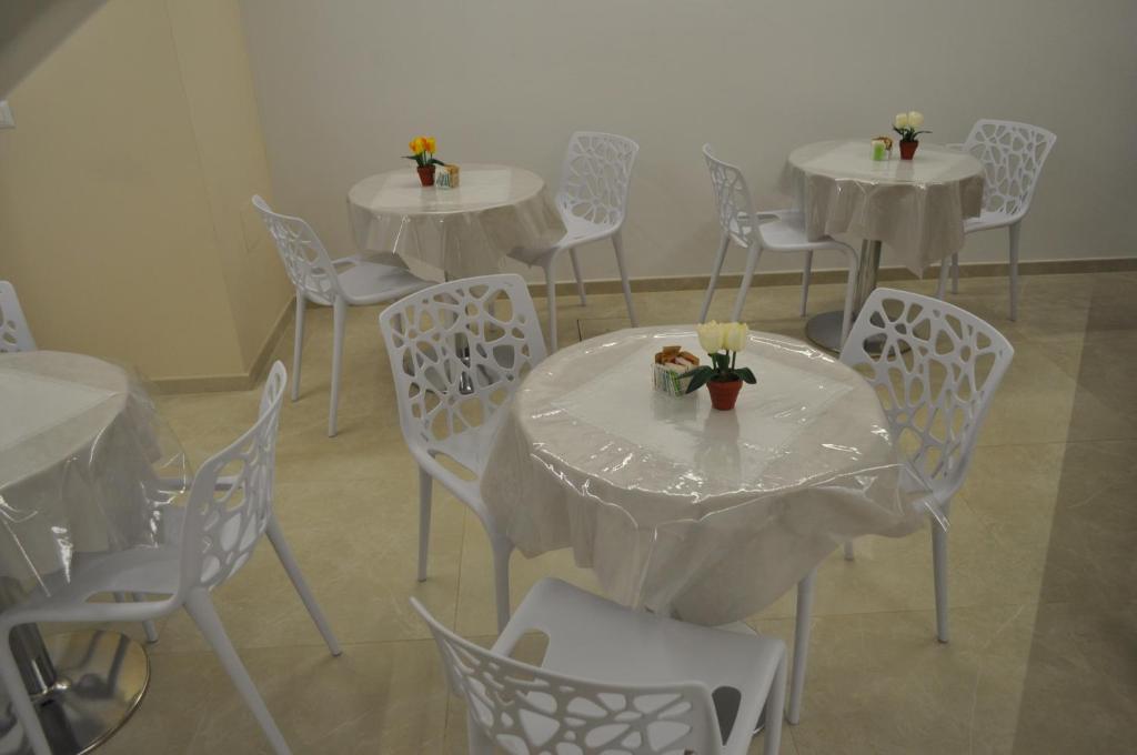 Restaurace v ubytování In & Out Matera