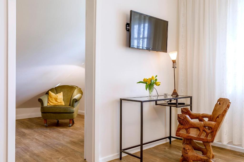 Gästehaus Drostenhof - 1