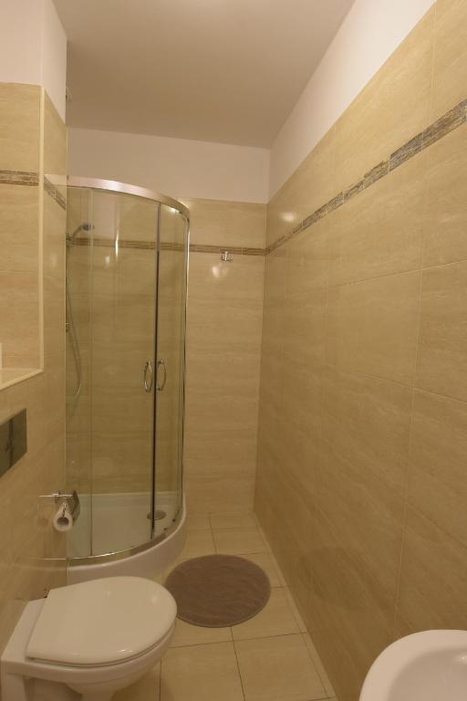 Dworek Zloty Róg Hotel i Restauracja - Resim 29