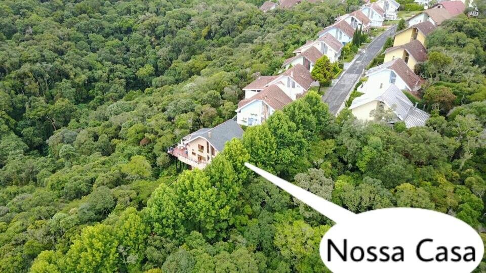 Bela Casa de condomínio. Vista de perder o fôlego