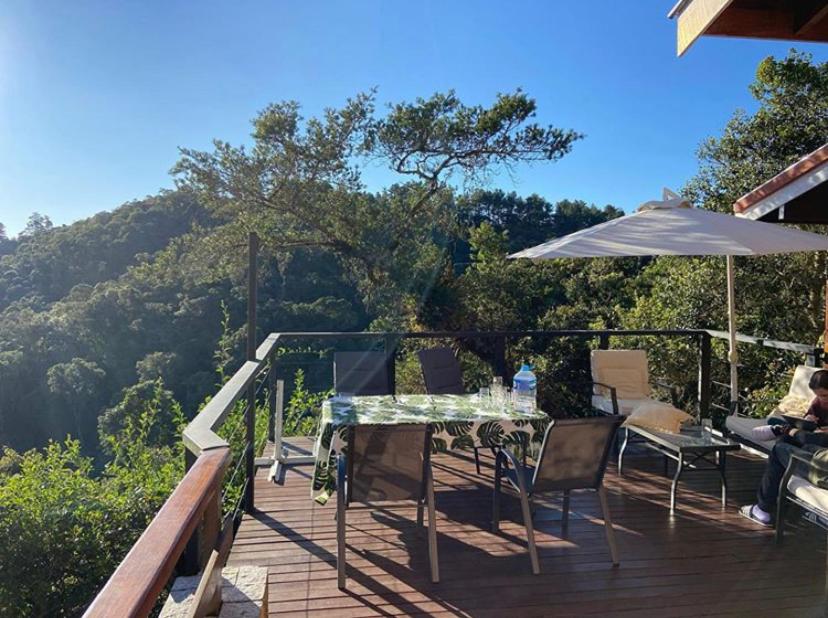  Bela Casa de condomínio. Vista de perder o fôlego