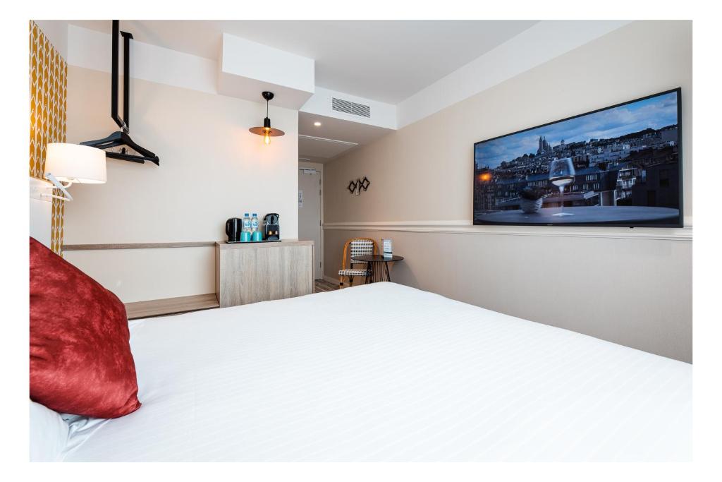 The Originals Boutique, Hôtel Maison Montmartre Paris Les Puces - Resim 22