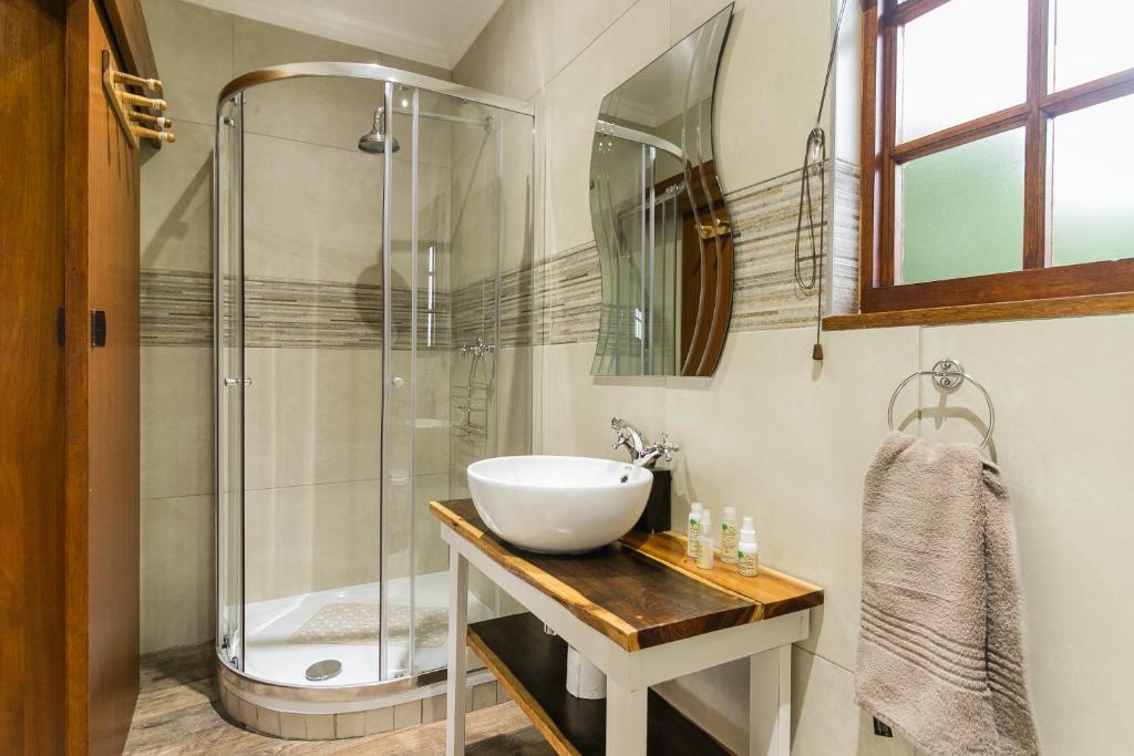 Big Tree House Lodge - Image 38