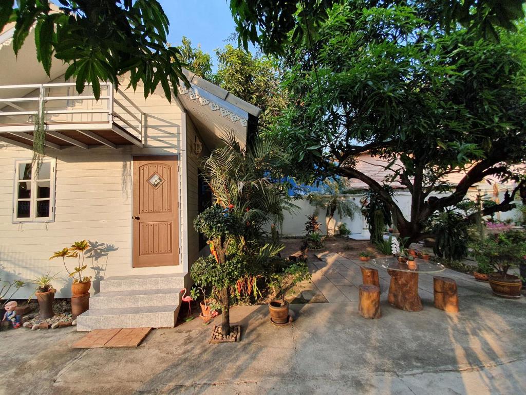 Zahrada ubytování KINN Stay50 Bangkok