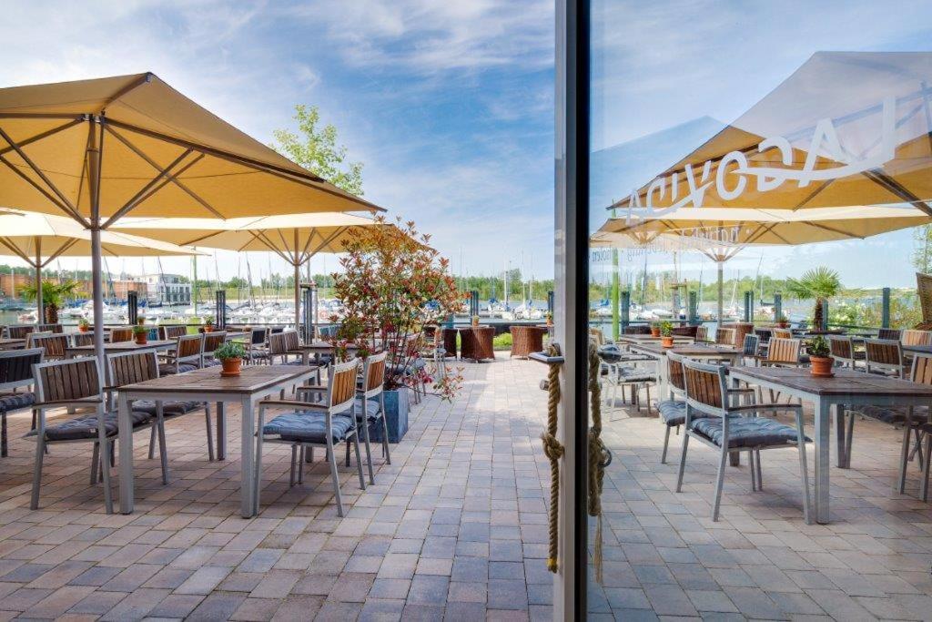 Restaurace v ubytování Lagovida Das Ferienresort Am Störmthaler See
