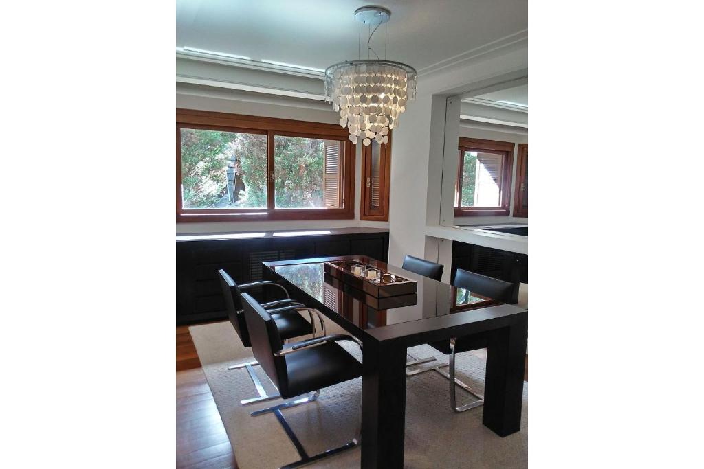 Cobertura Duplex Alto Padrão com Hidromassagem  Cobertura Duplex Alto Padrão com Hidromassagem