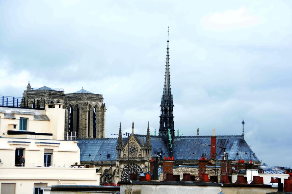 Familia Hotel - Resim 15