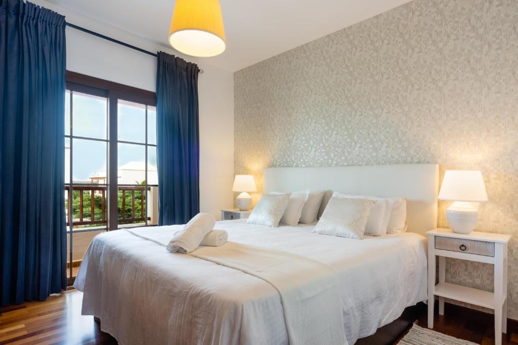 Posteľ alebo postele v izbe v ubytovaní Valentina Villa Private Pool Garden