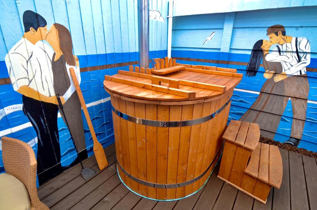 Rose Titanic Belfast romantic world - 三居室房屋