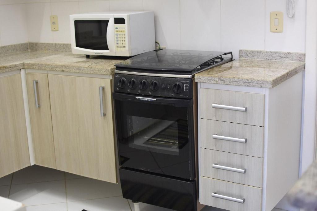  Confortável 3 quartos 400m do Melhor ponto da Praia do Forte