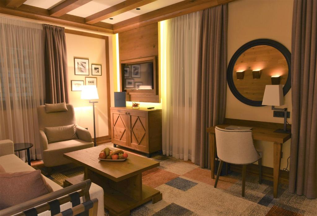 Posezení v ubytování Grey Family Hotel