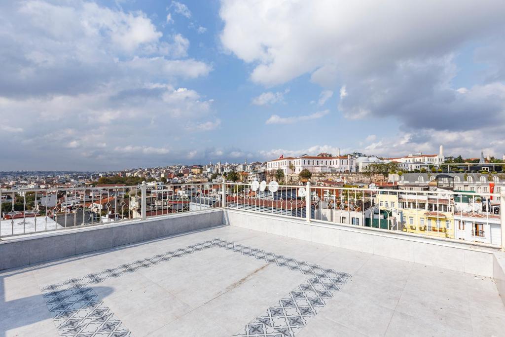 Nespecifikovaný výhled na destinaci Istanbul nebo výhled na město při pohledu z aparthotelu