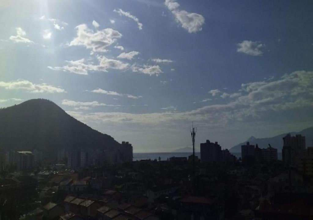 apê em Martin de Sá - Caragua