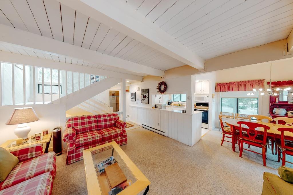 Η κουζίνα ή μικρή κουζίνα στο Bromley Village - Clovers 767A