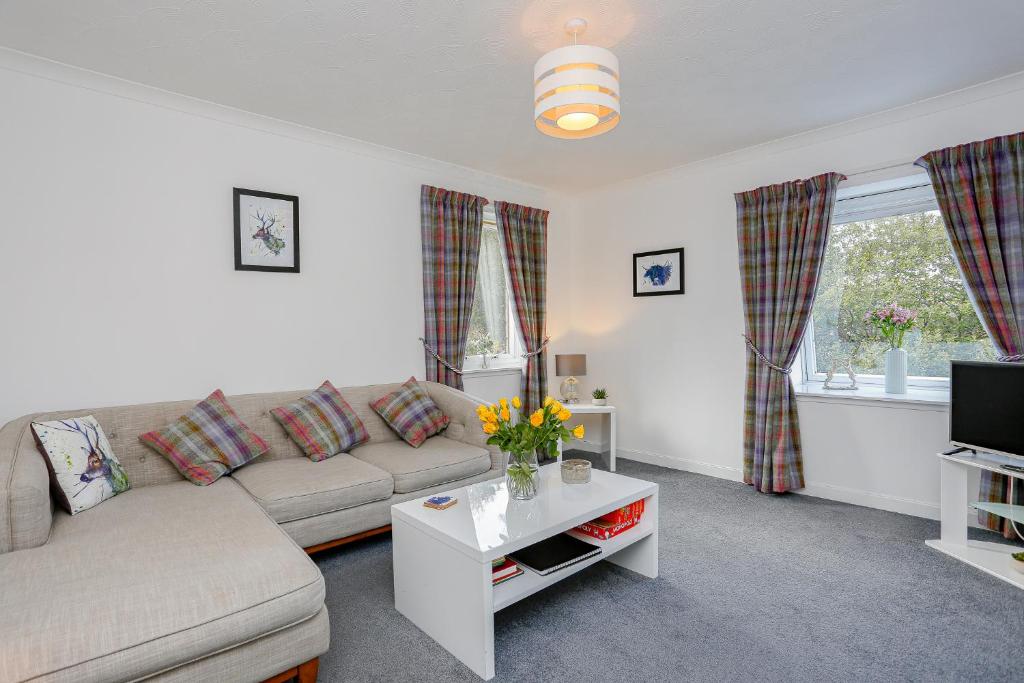 Gallery image of 6 Beech Court in Dunblane