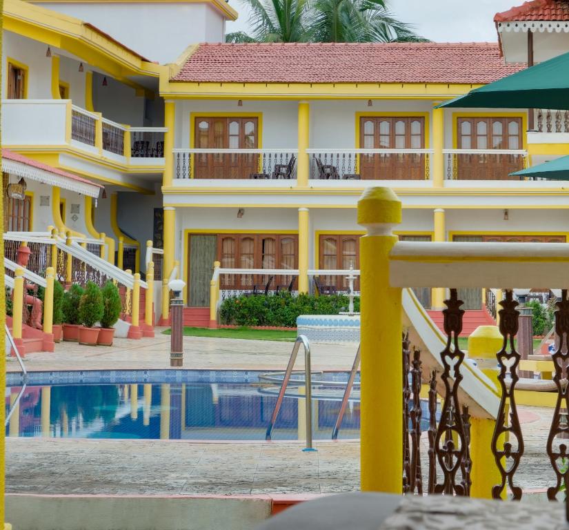 Bazén v ubytování Spazio Leisure Resort, Goa nebo v jeho okolí