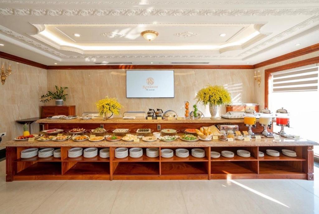 Riverside Hotel Quang Binh, Ðồng Hới (cập nhật giá năm 2024)