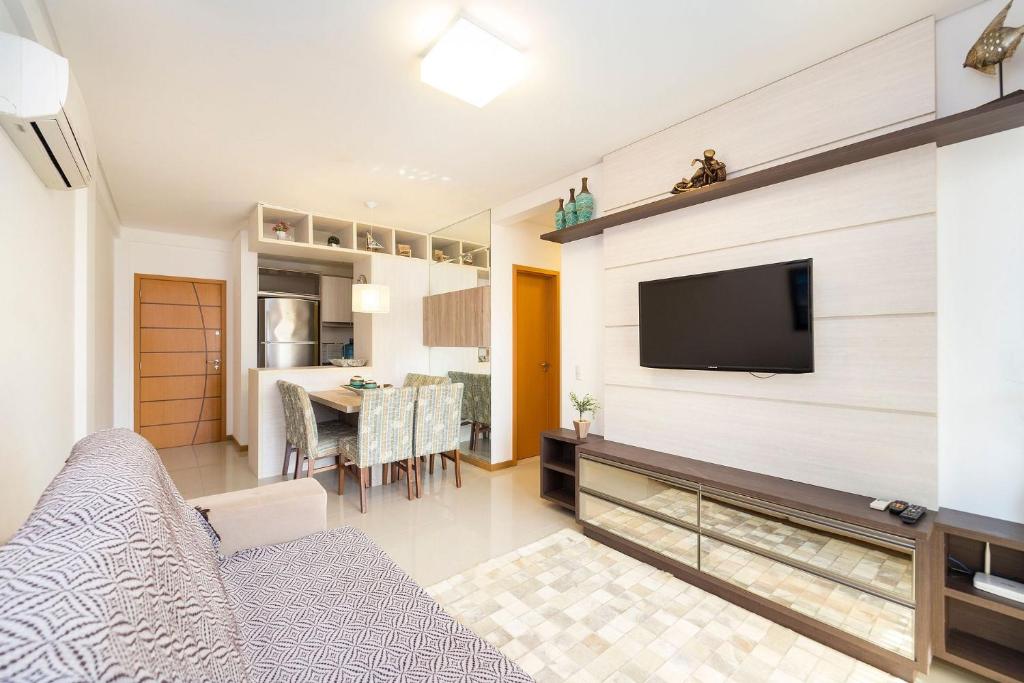  Aluguel Apartamento 2 quartos com 1 suíte Centro Bombinhas SC