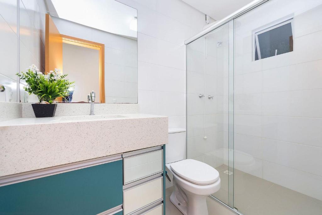  Aluguel Apartamento 2 quartos com 1 suíte Centro Bombinhas SC