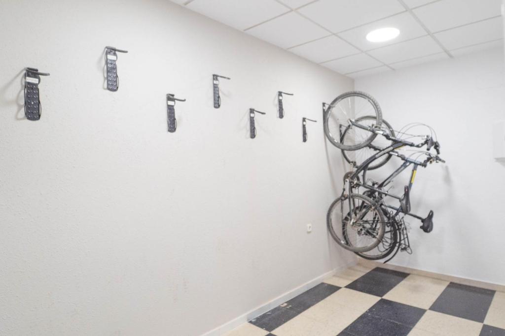 Jízda na kole v ubytování Hotel S'Agoita nebo okolí