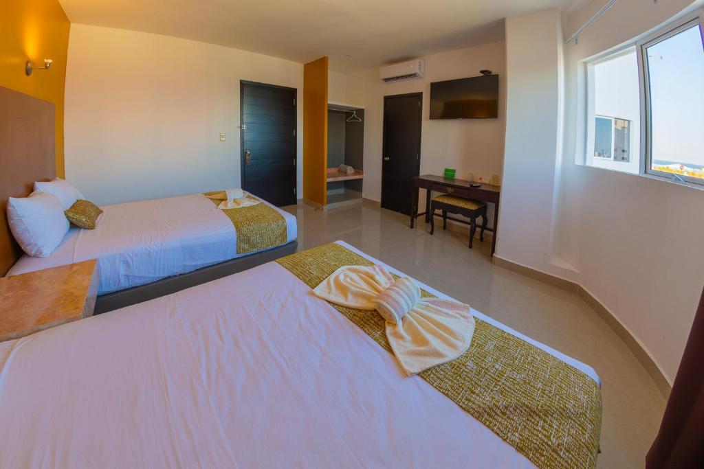 Hotel Maria del Rocio - Luxe Kamer