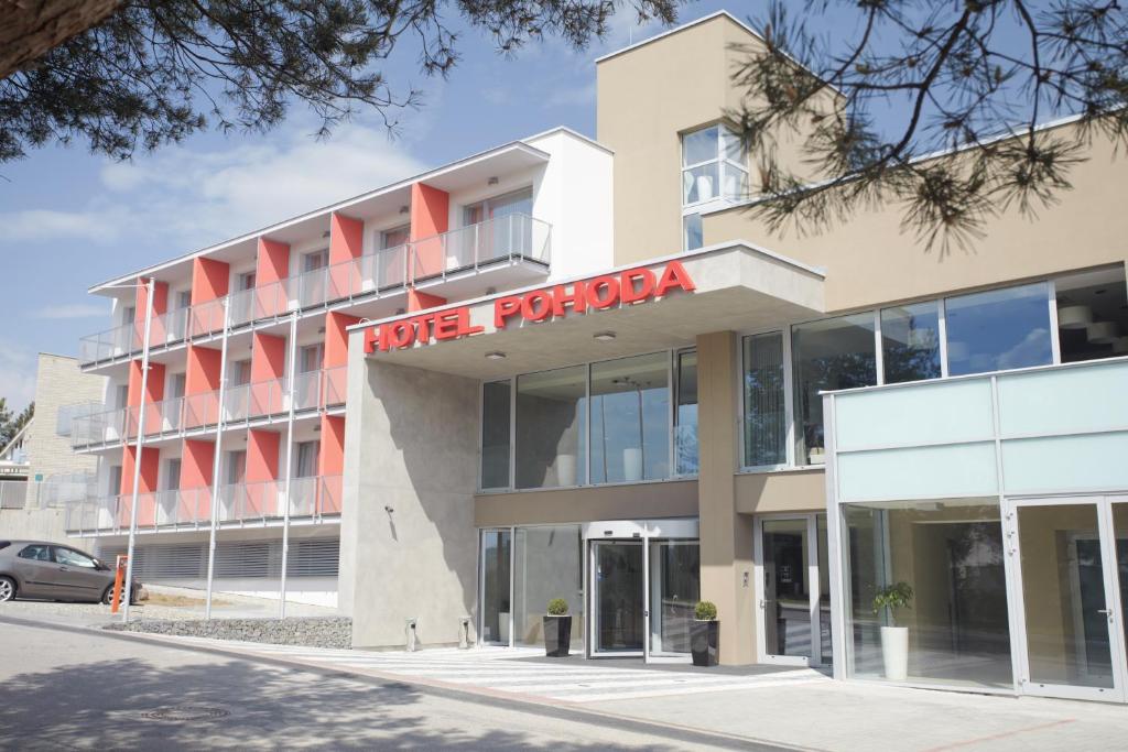 Budova, kde se hotel nachází