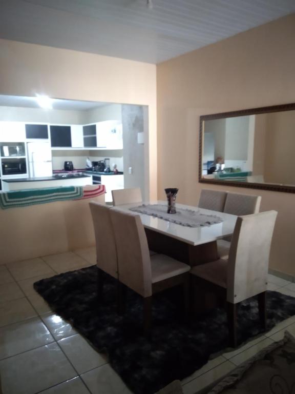  Casa aconchegante em condomínio